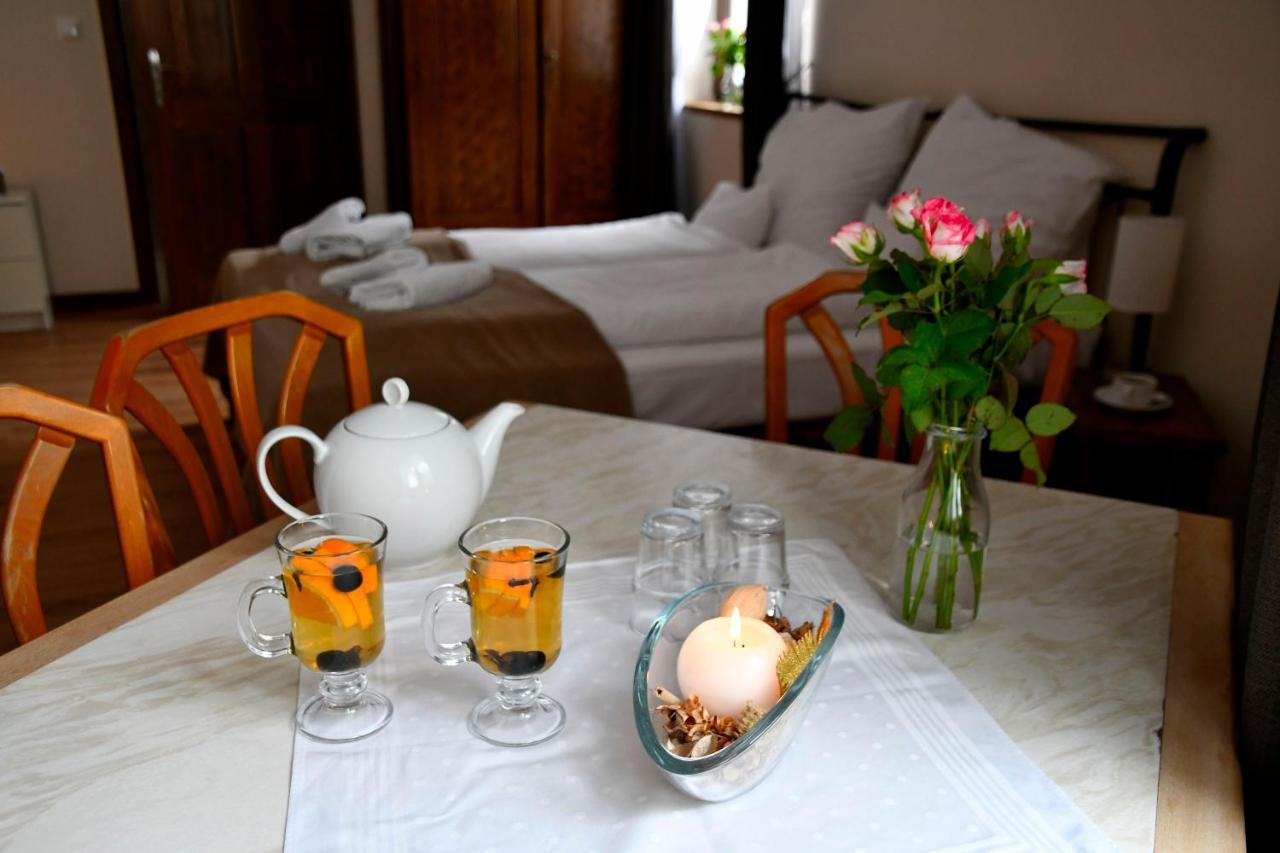 Gosciniec Pod Lubomirem Bed & Breakfast Weglowka  Exterior foto